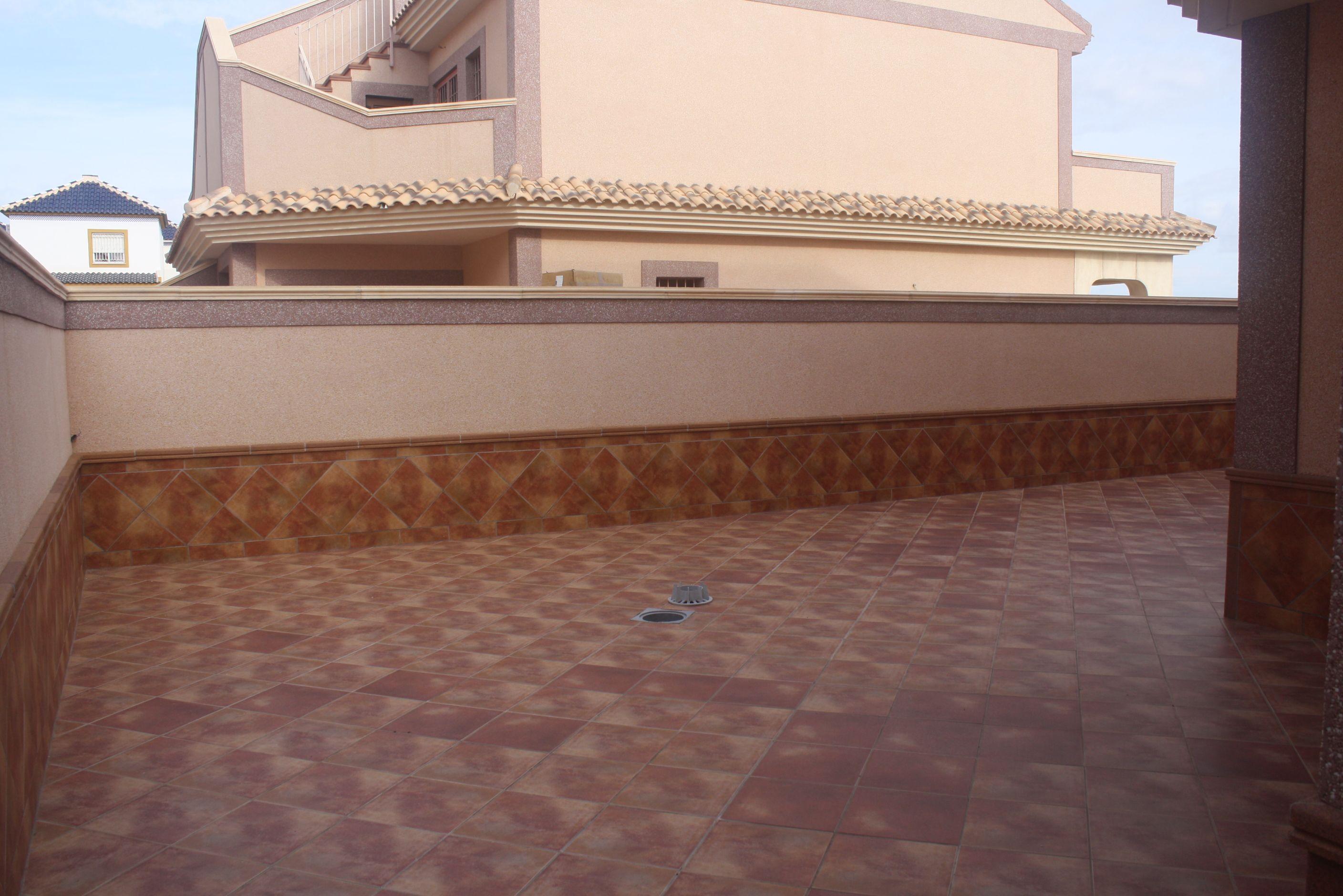 Open-plan living and dining area in 2-bedroom new-build townhouse, Los Balcones, Torrevieja