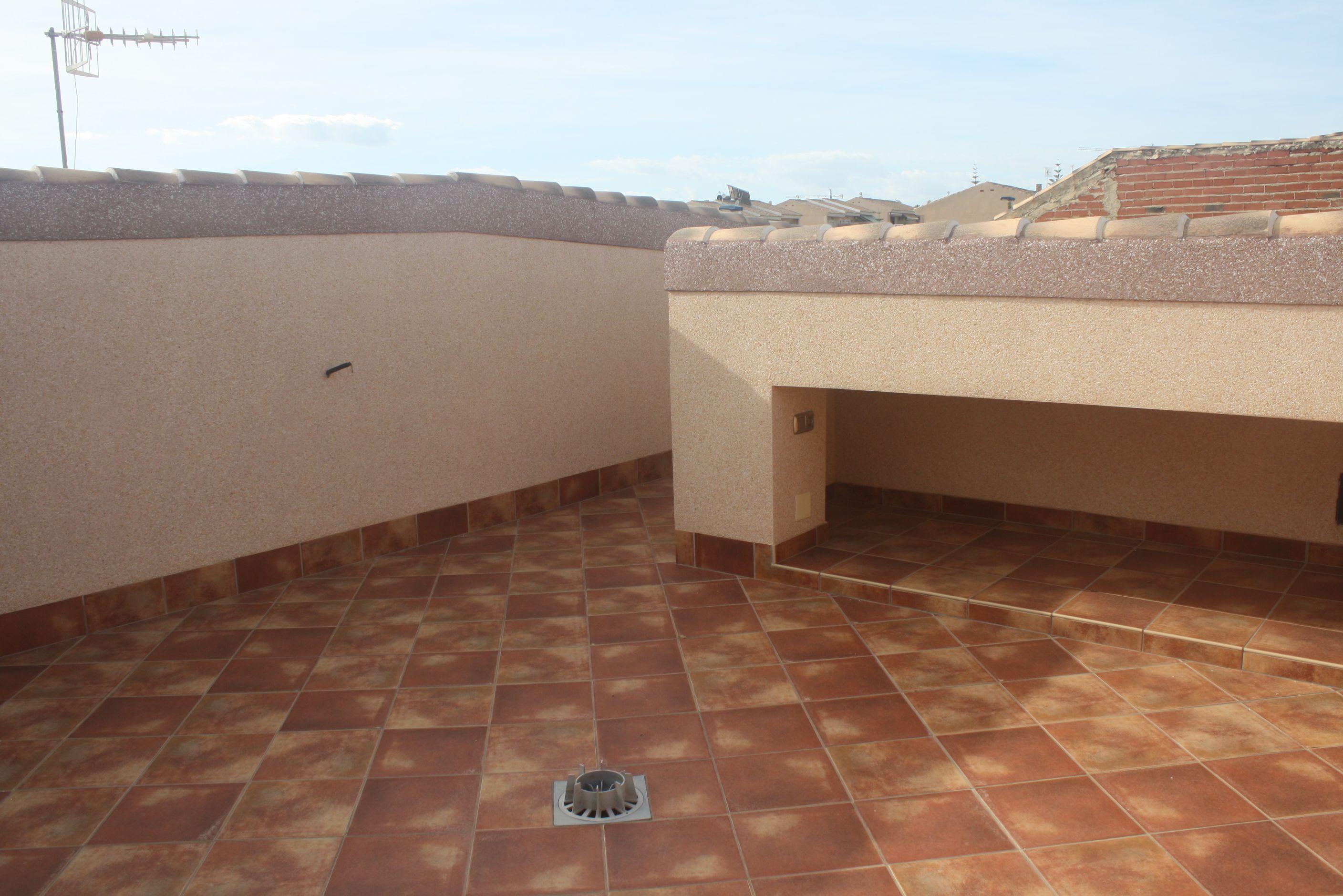 Bedroom with window and fitted interior, new-build townhouse, Los Balcones, Torrevieja