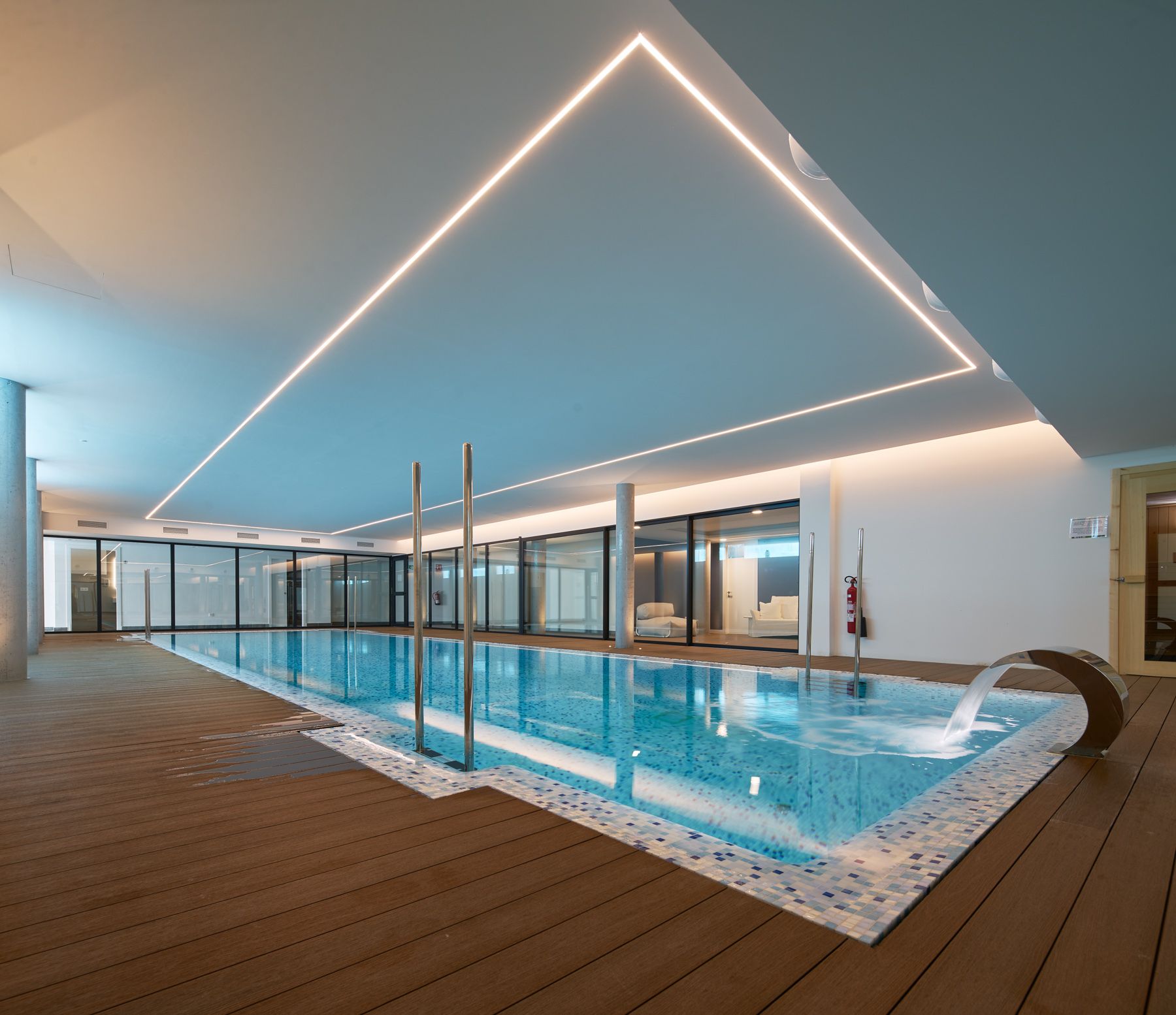 Fully fitted kitchen in 3-bedroom new-build apartment, Guadalobón, Estepona