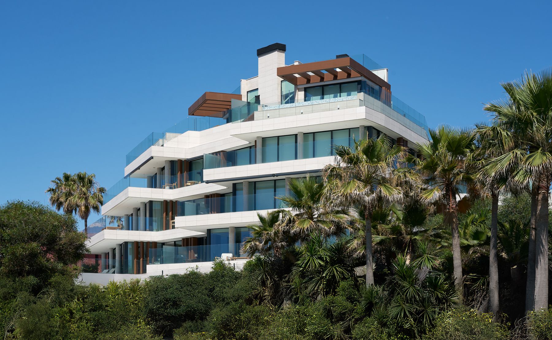 Terrace off living area in first-floor new-build apartment, Guadalobón, Estepona