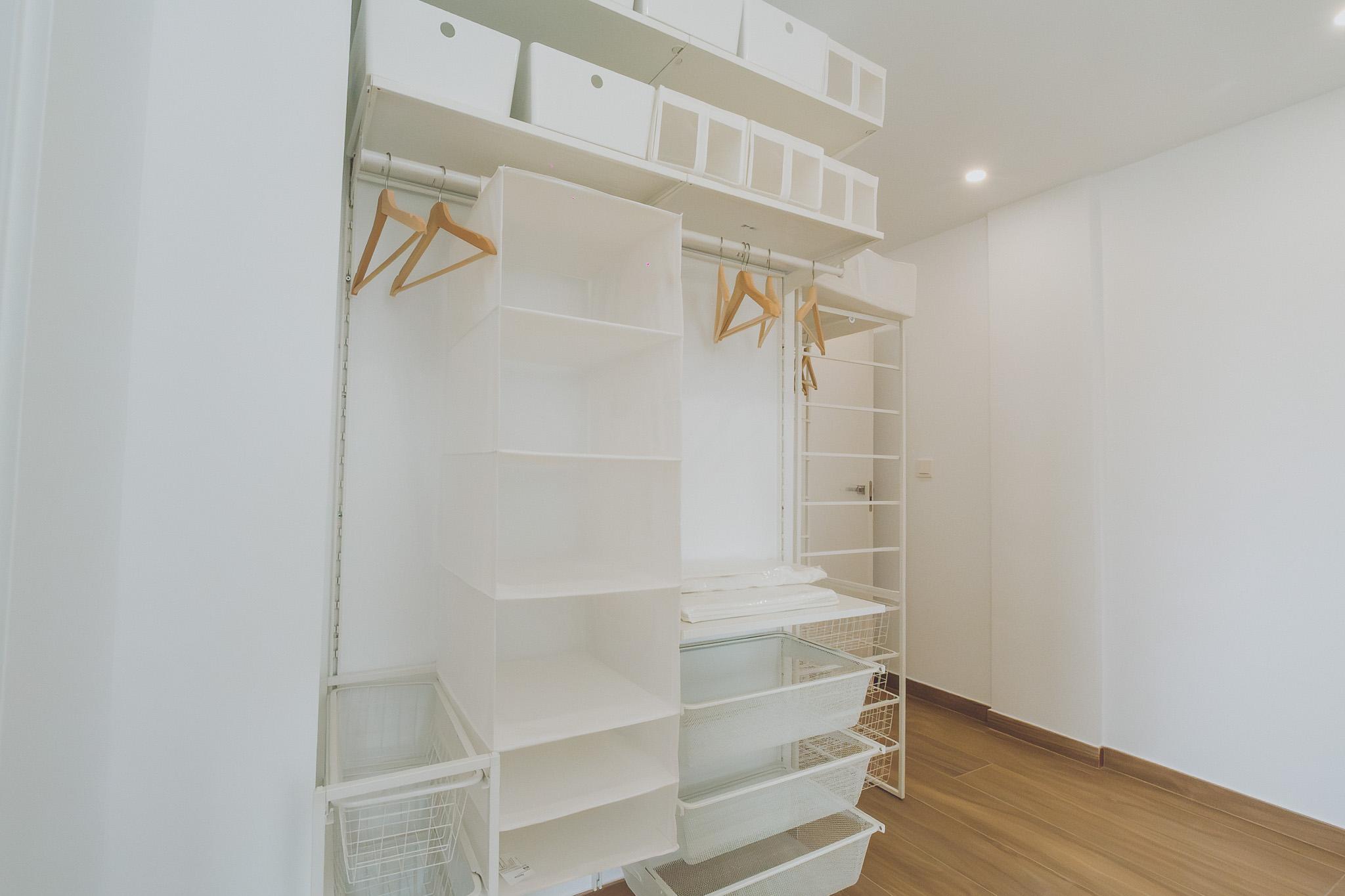 Bedroom in 3-bedroom apartment, Comunidad valenciana