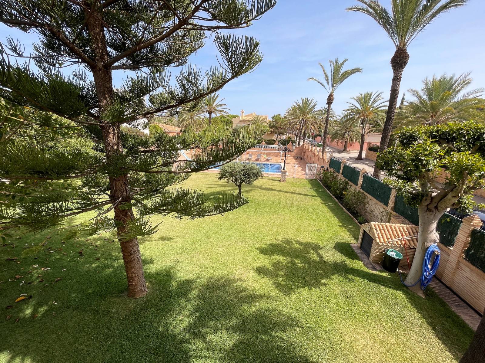 Terrace and outdoor area in 8-bedroom villa, La Caleta, Cabo Roig
