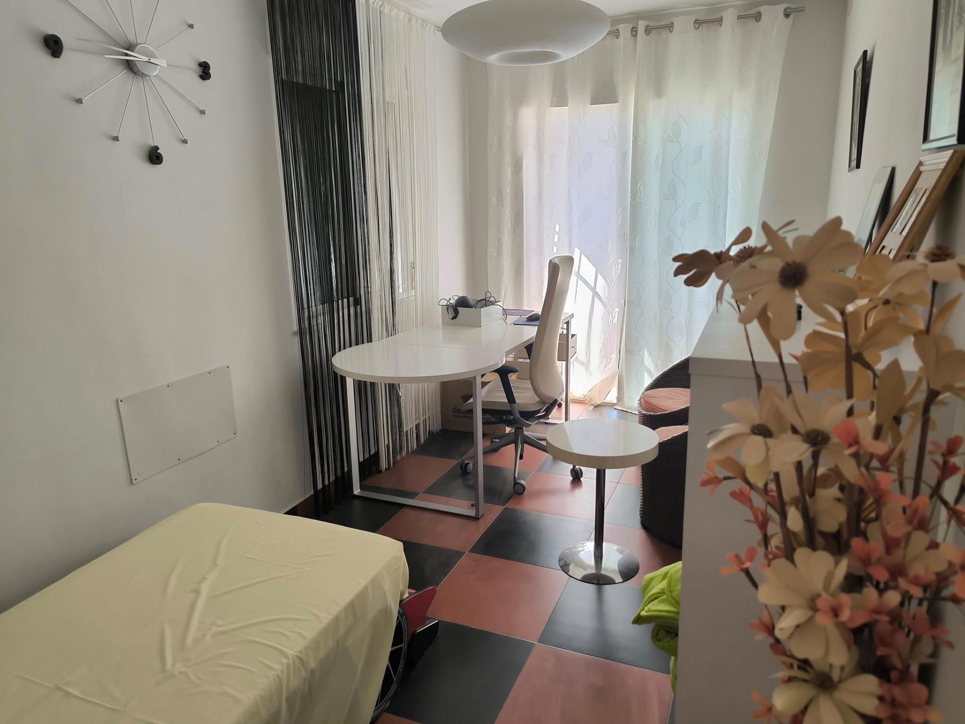 Laundry or second utility room in villa, La Siesta, Torrevieja