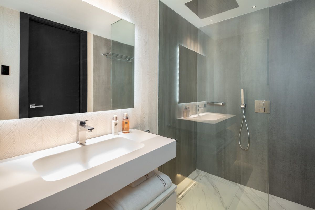 Kitchen worktop and storage detail in 3-bedroom apartment, Puerto, Marbella