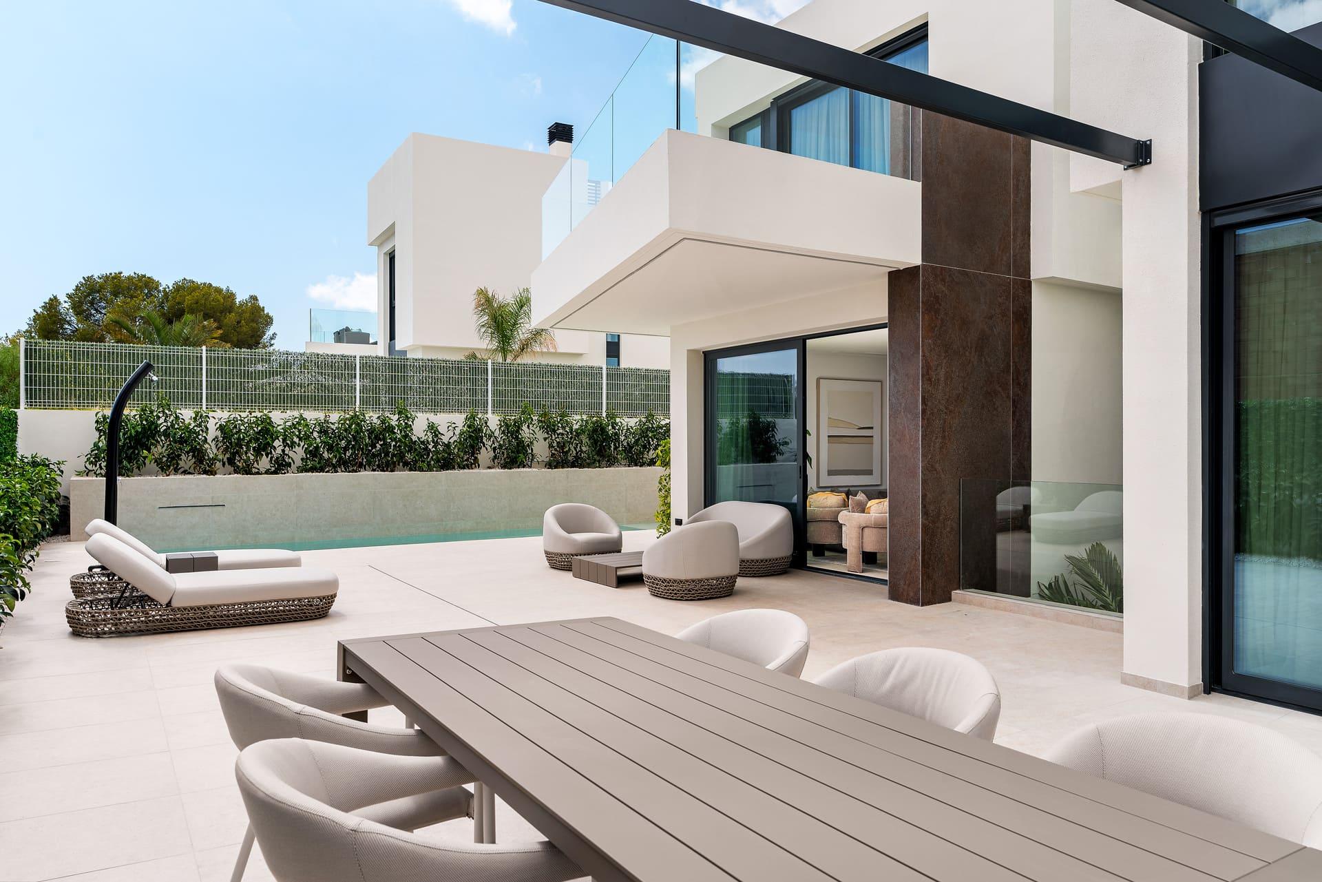 Rooftop solarium level of new-build villa in San Rafael, La Nucía