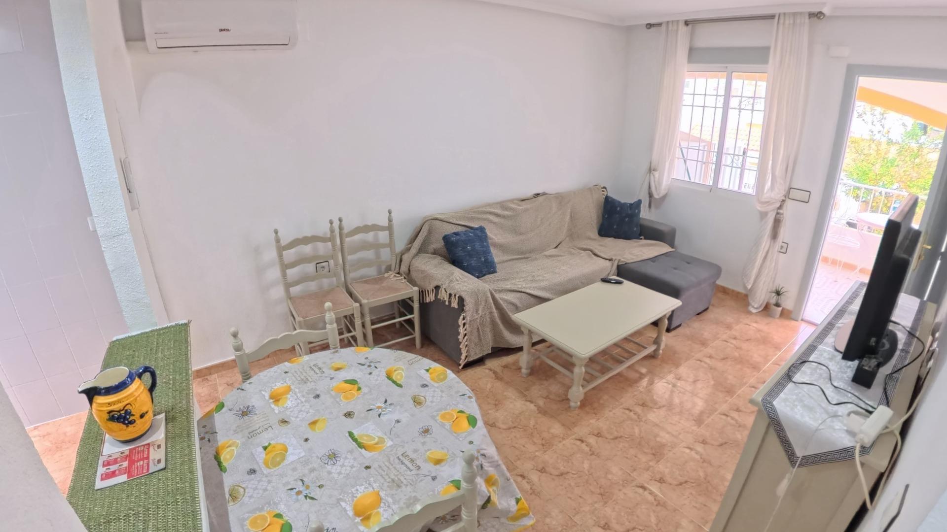 Bathroom in 1-bedroom bungalow, El Limonar, Torrevieja