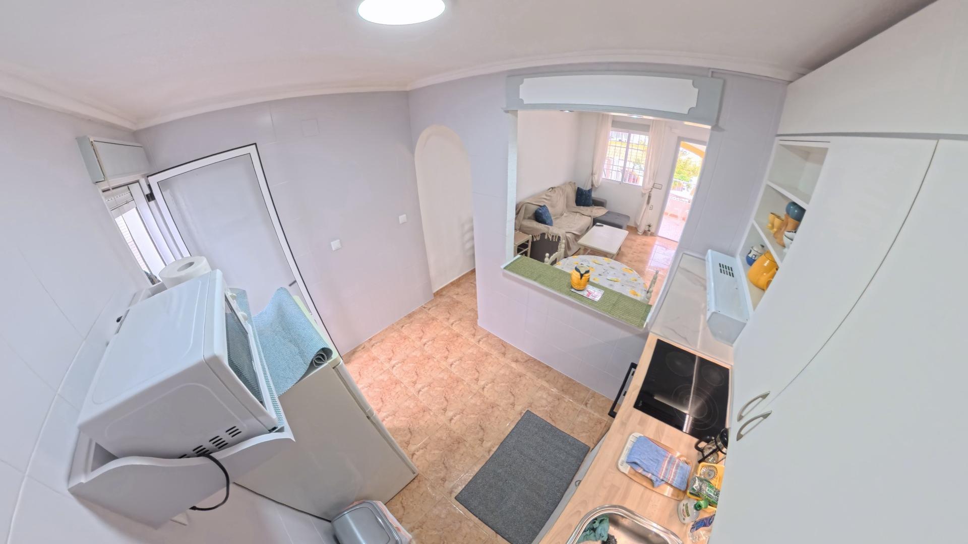 36 m2 terrace of ground-floor bungalow, El Limonar, Torrevieja