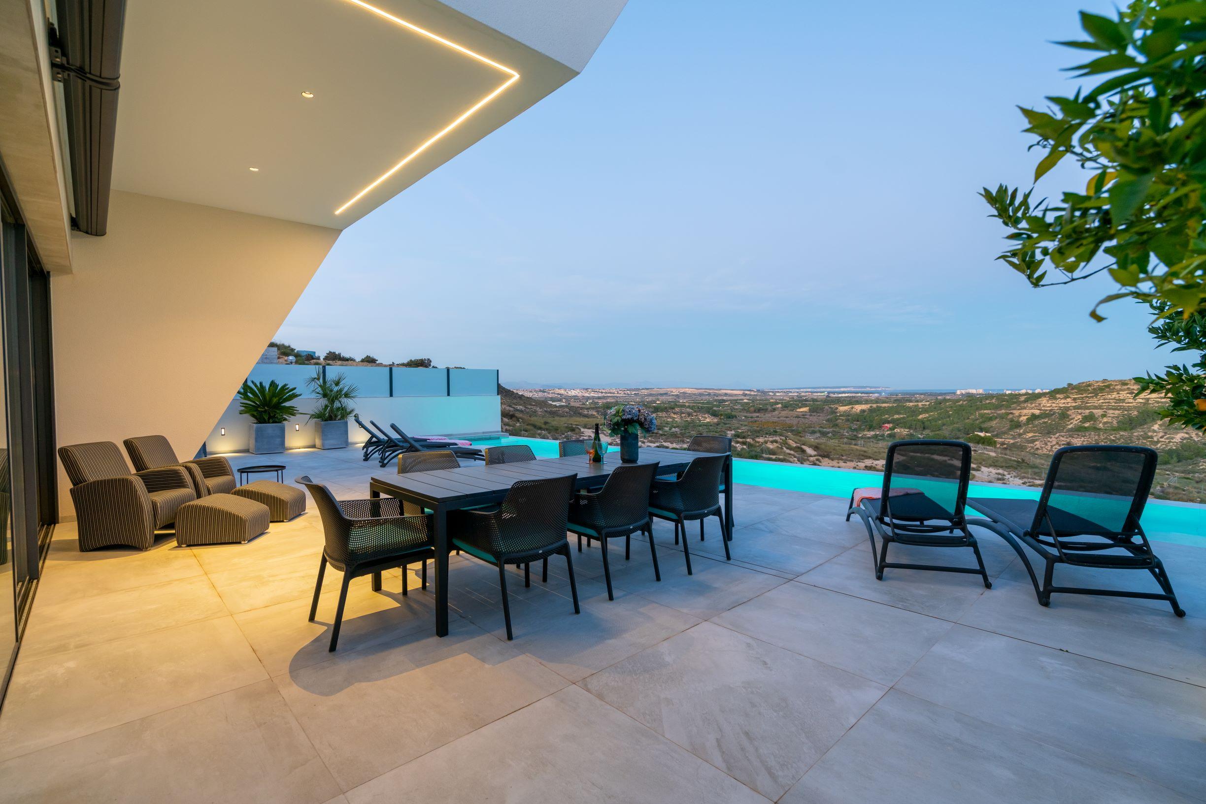 Floor plan of 416 m2 new-build villa in Campo de Golf La Marquesa, Ciudad Quesada