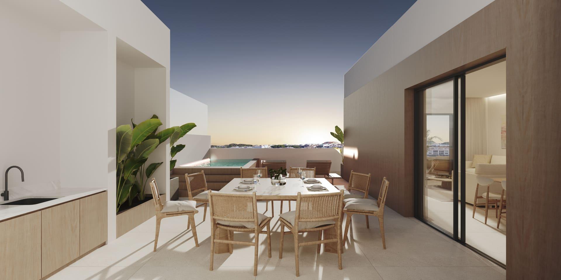 Solarium terrace with open sky views, 3-bedroom penthouse, San Pedro de Alcántara