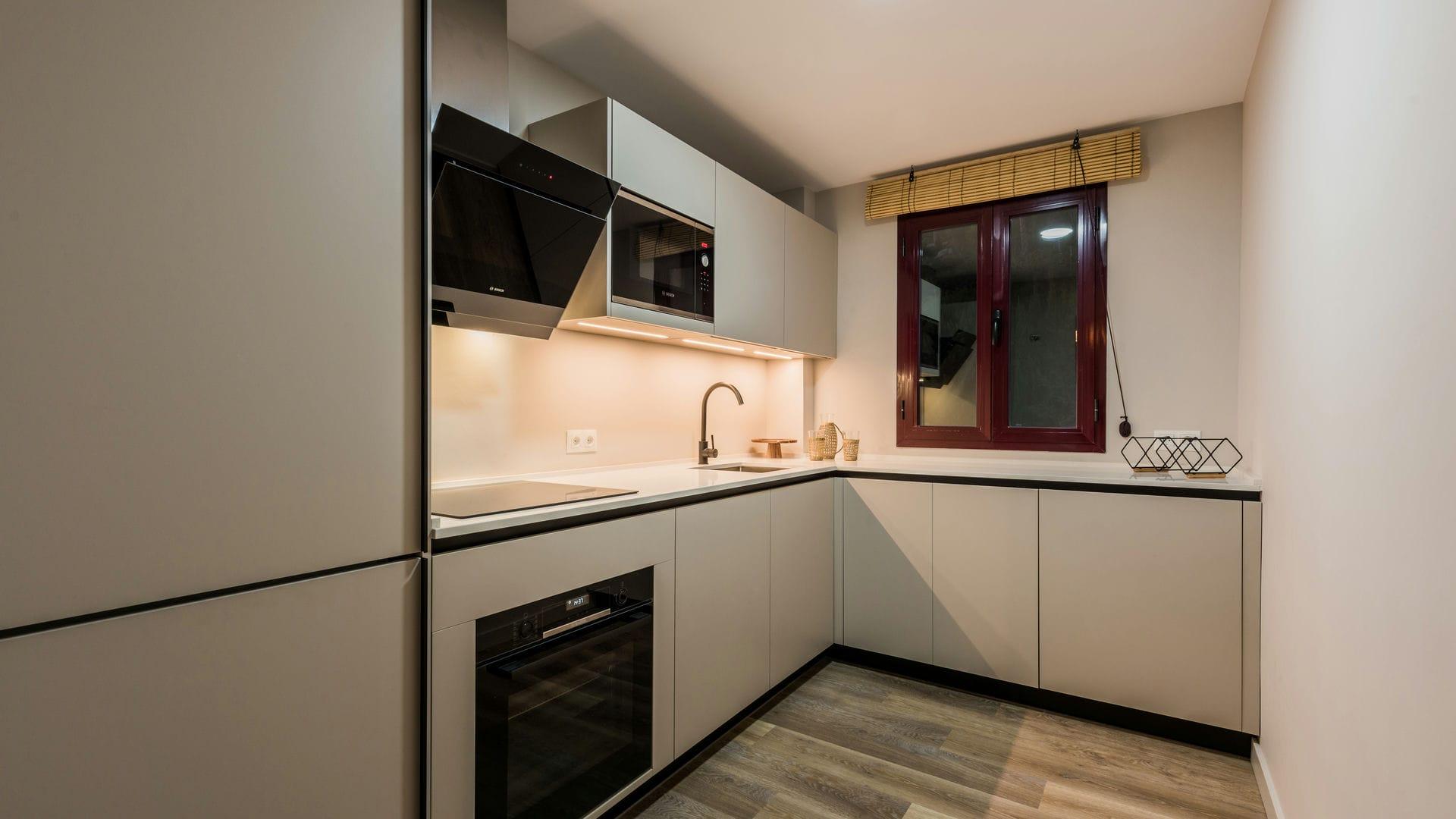 Living space interior detail in new-build apartment, Cortés, Benahavis
