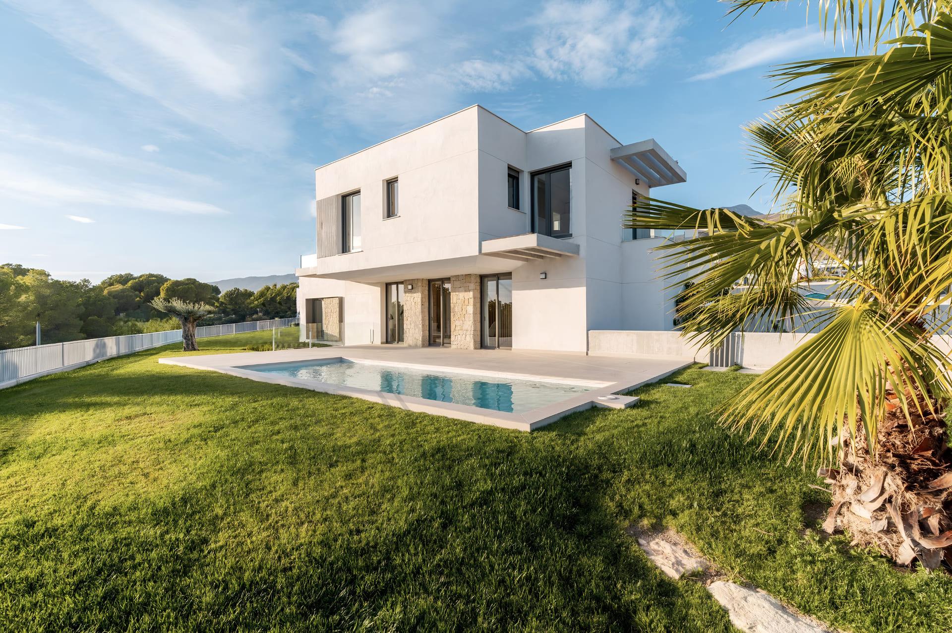 Plot and hillside setting of 6-bedroom villa, Finestrat Hills