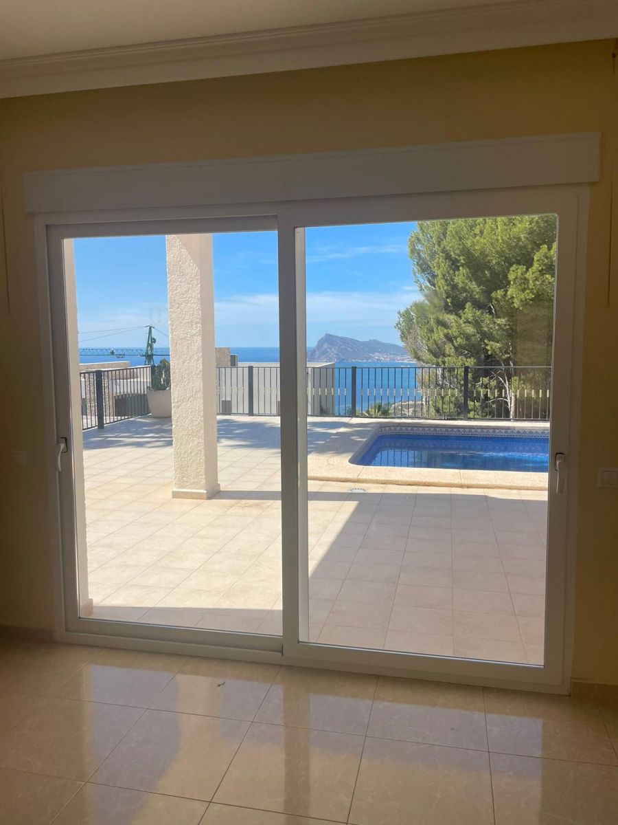 Third bedroom interior in 3-bedroom villa, Zona de Mascarat, Altea