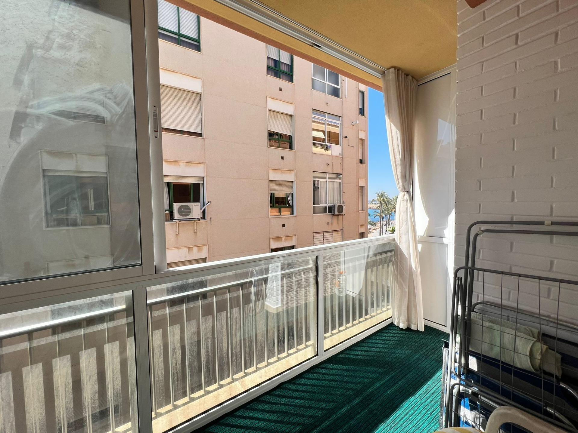 Communal garden or grounds of building, Paseo Marítimo, Torrevieja