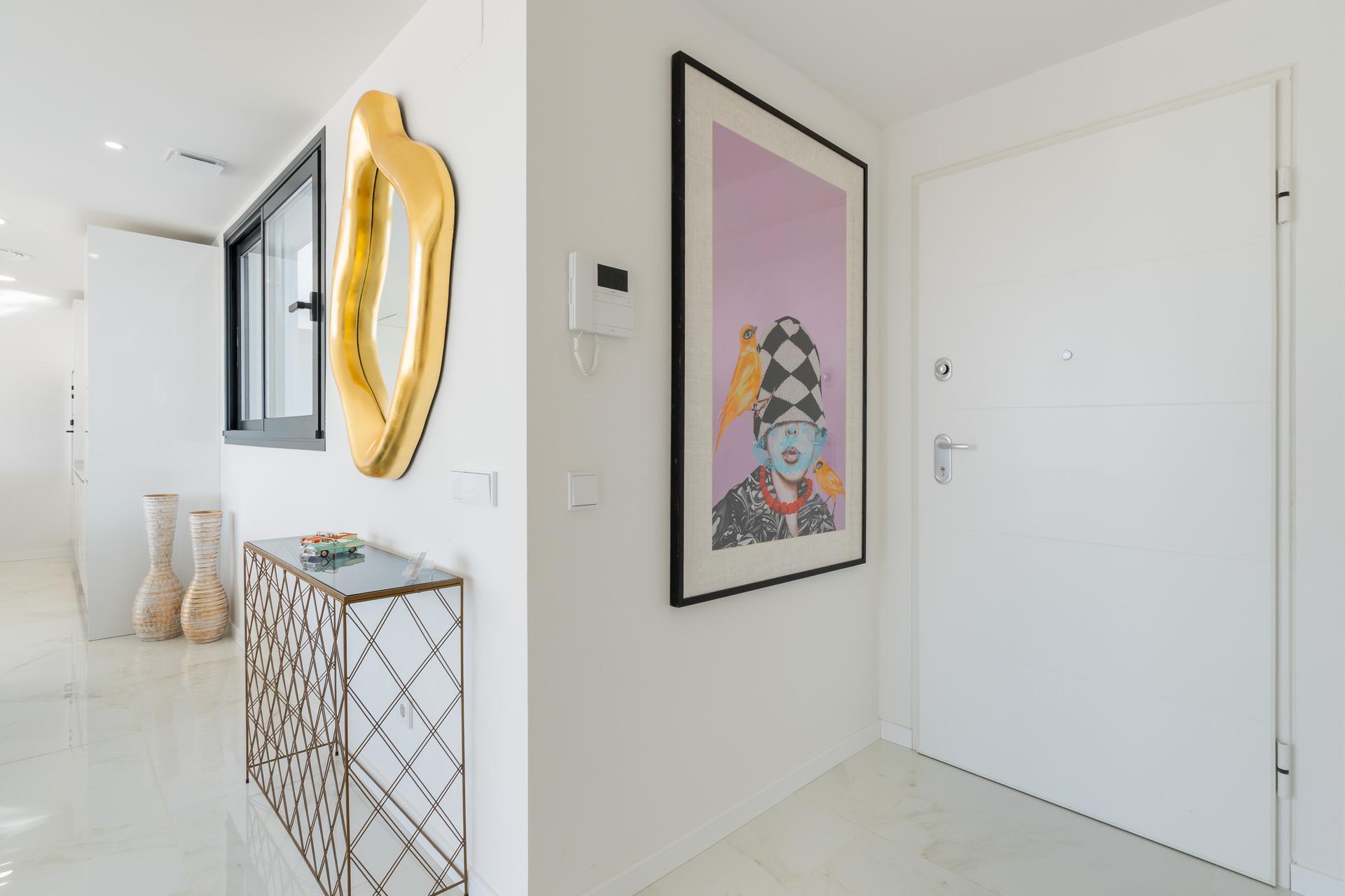 Dining area in open-plan living space, Arroyo Vaquero, Estepona