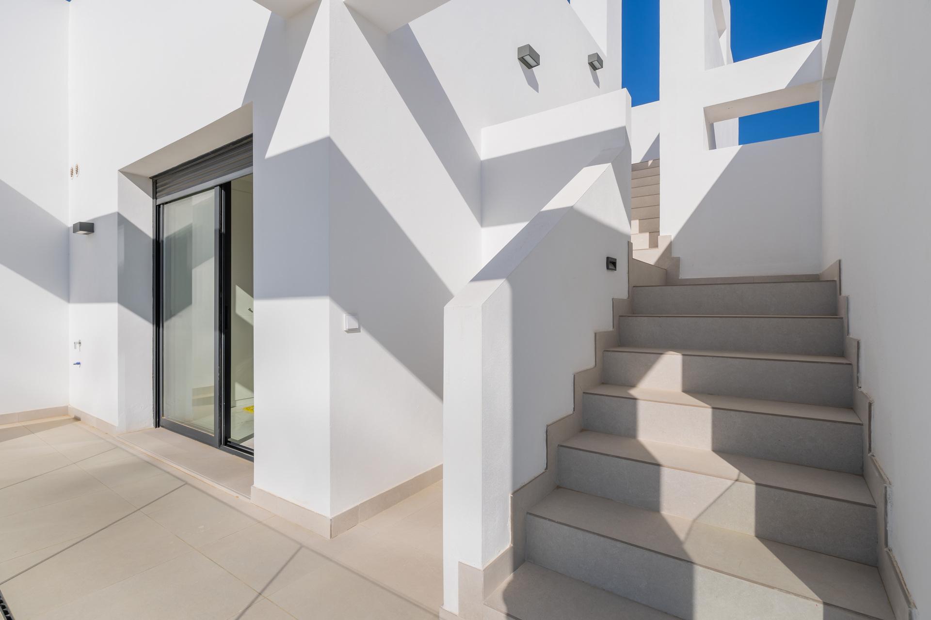 Open-plan living area in 3-bedroom new-build apartment, Arroyo Vaquero, Estepona