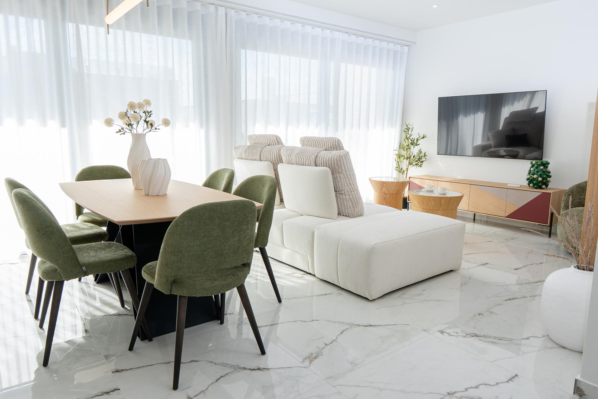Flooring and finish in living area of new-build villa, Lo Marabú