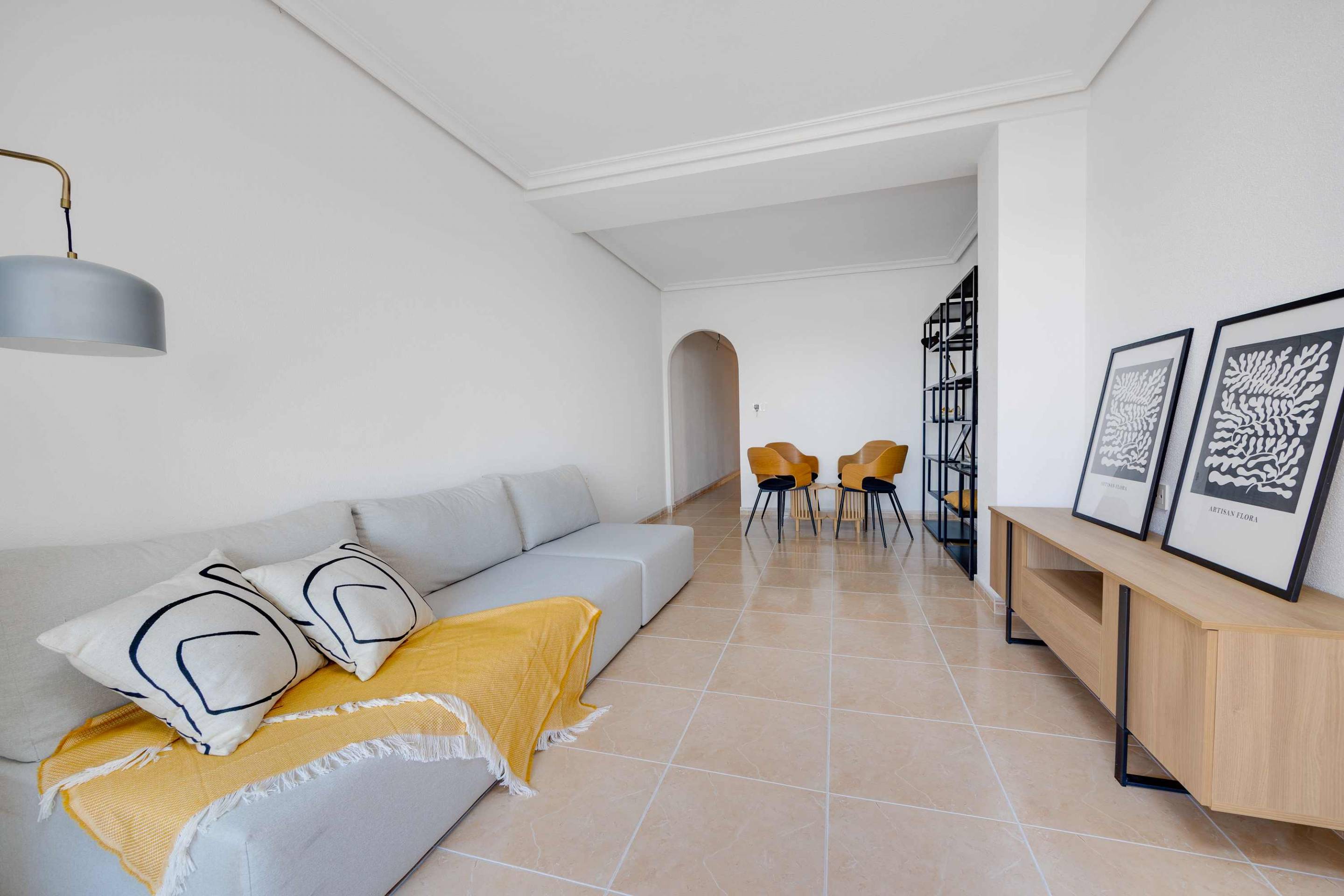 Double bedroom with built-in wardrobes in apartment, San Fulgencio Pueblo