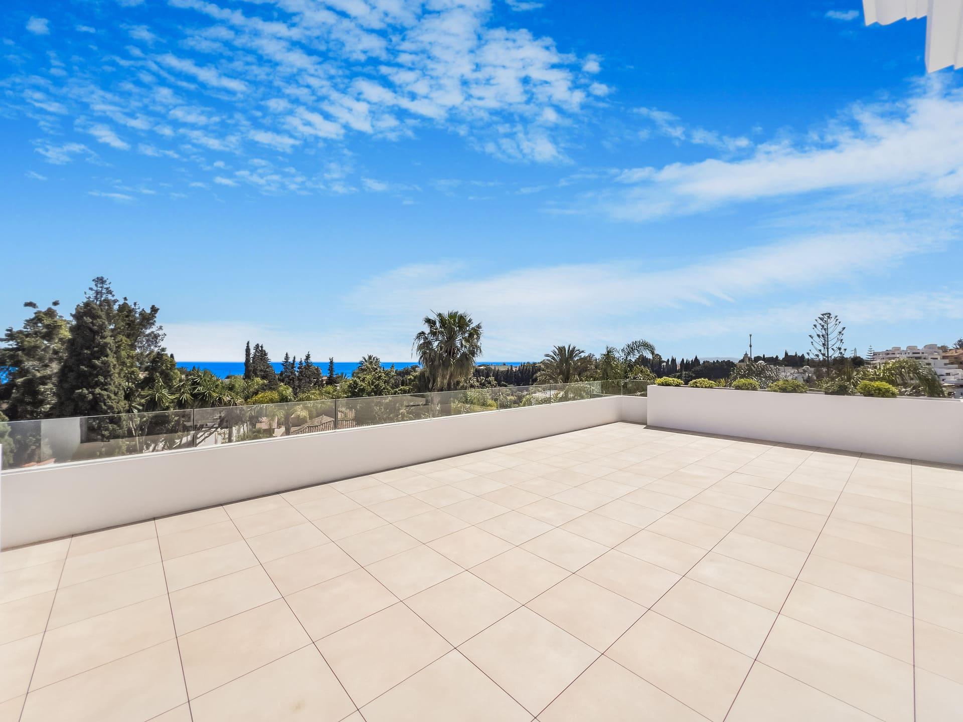 Fourth bedroom interior, 6-bedroom new-build villa, Las Lomas de Río Verde, Marbella
