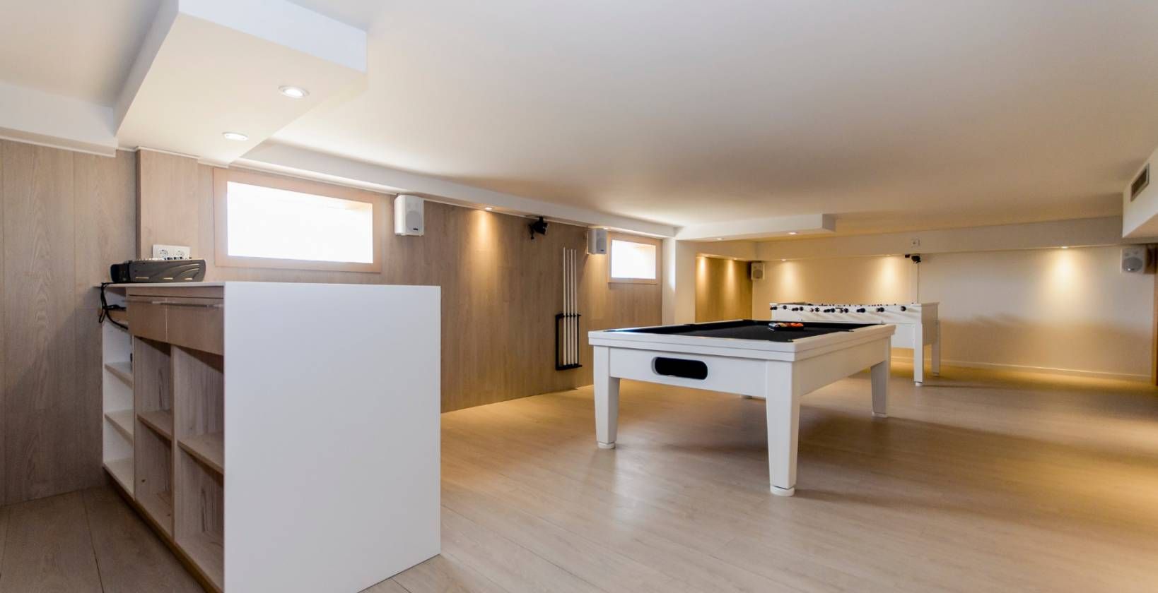 Ground-floor terrace with garden access in new-build villa, Campoamor