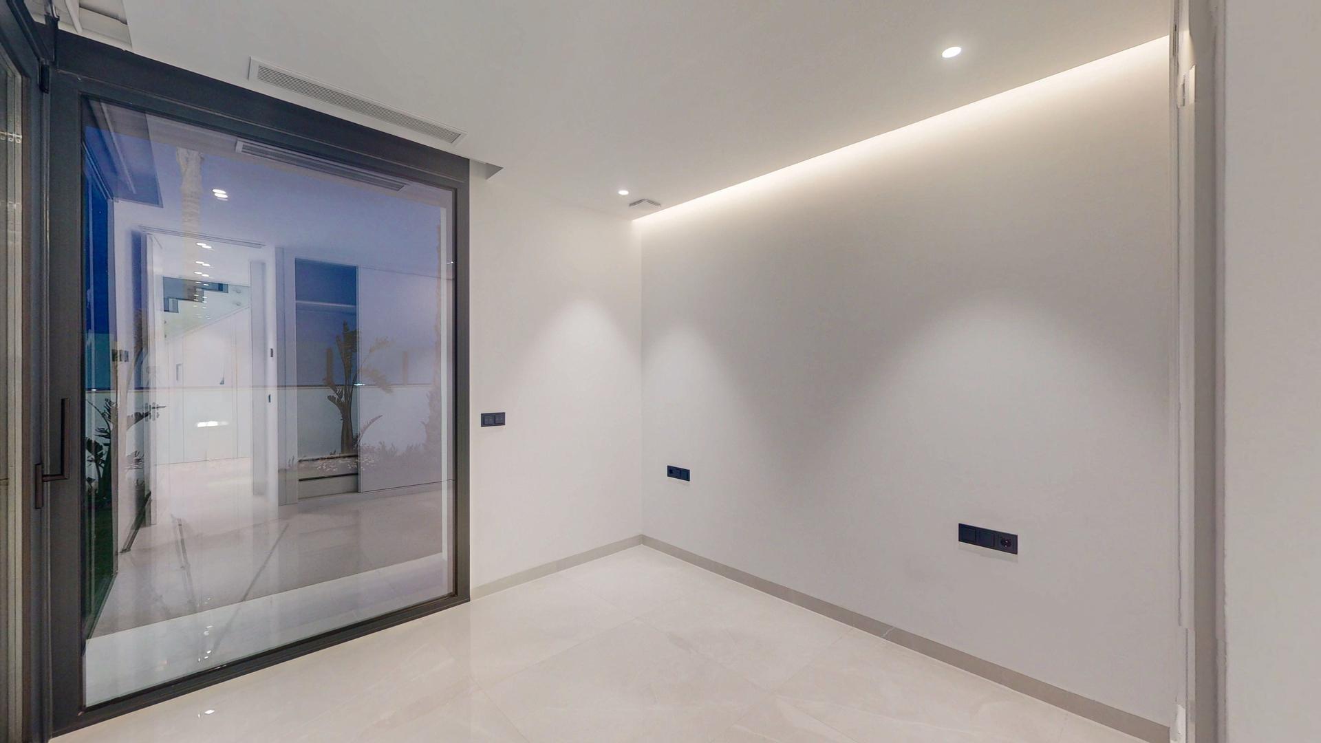 Interior finish detail in 3-bedroom new-build villa, Finestrat Hills