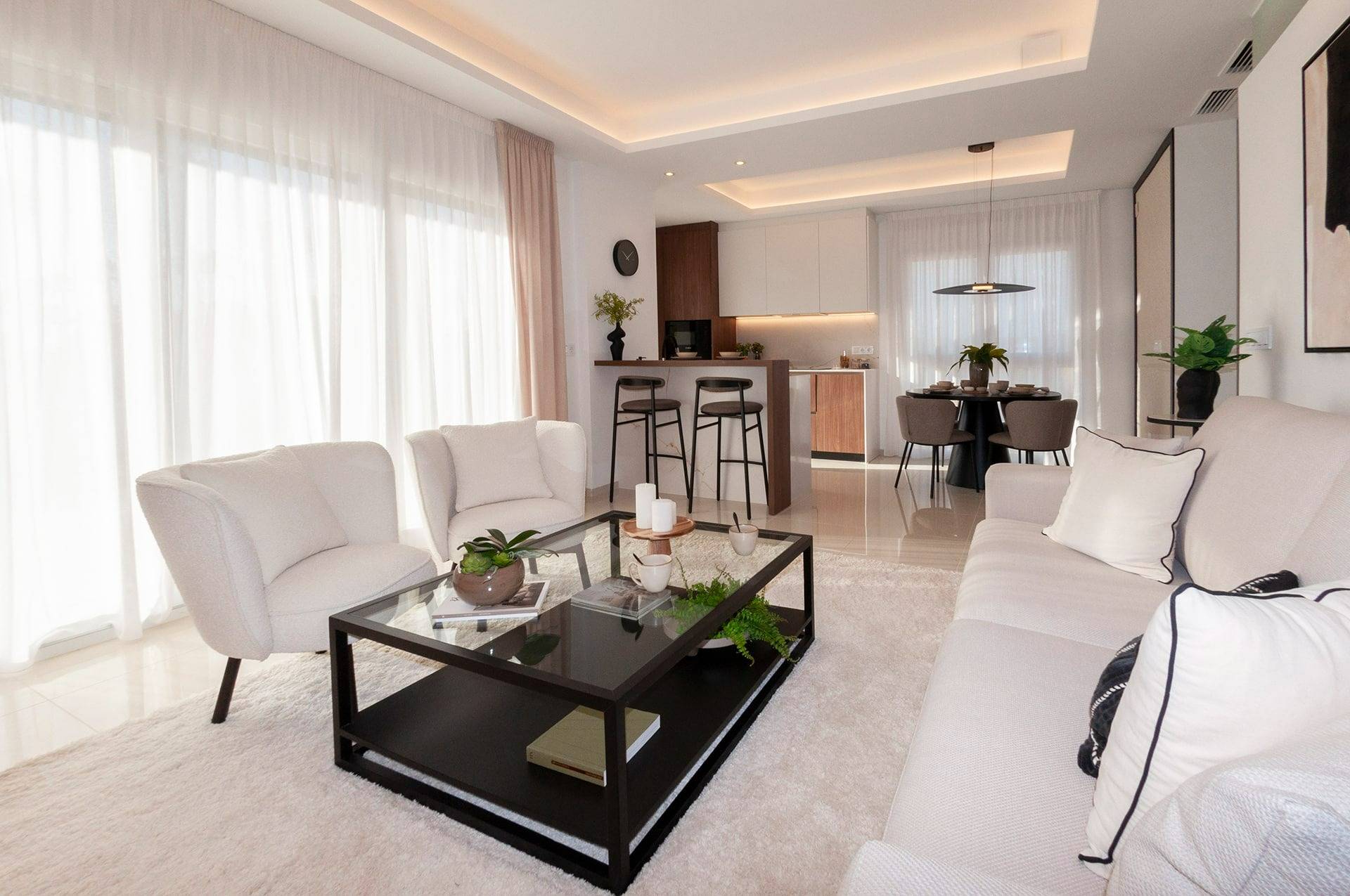 Entrance door and lobby of apartment in Pueblo Bravo, Ciudad Quesada