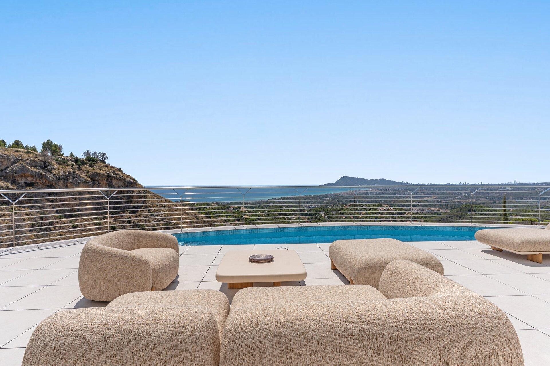 Villa for sale in Altea la Vella, Altea - exterior view of new-build property