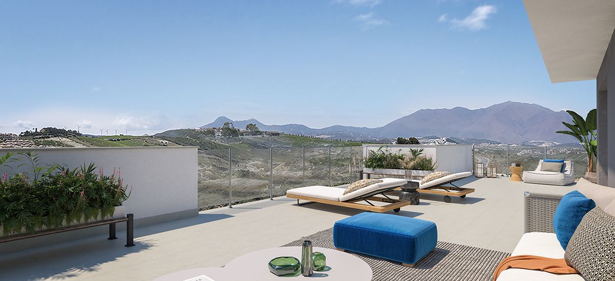 Terrace of top-floor penthouse with open views over Duquesa, Manilva