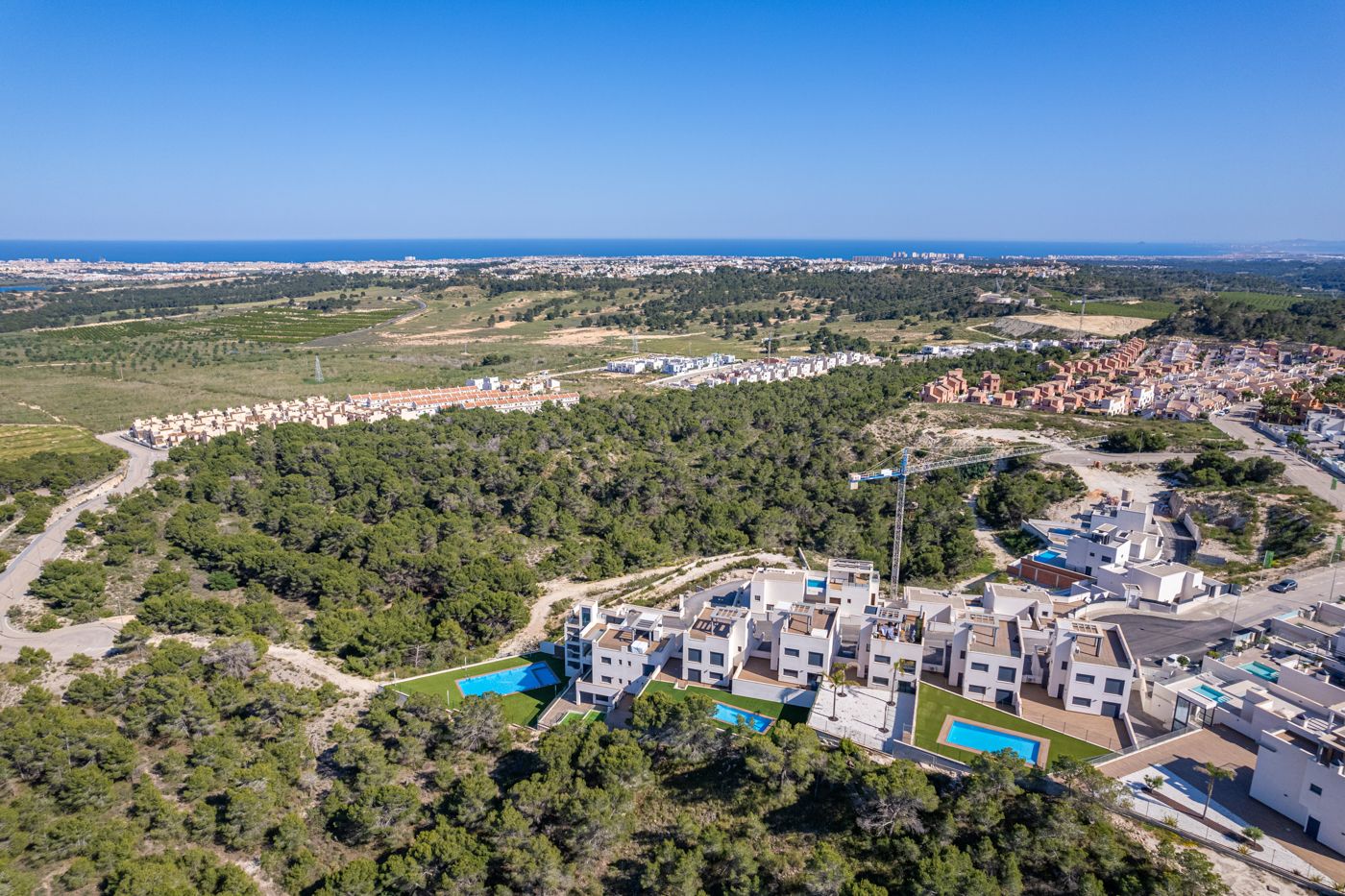 Rear garden of 4-bedroom new-build villa on 350m2 plot, Bellavista