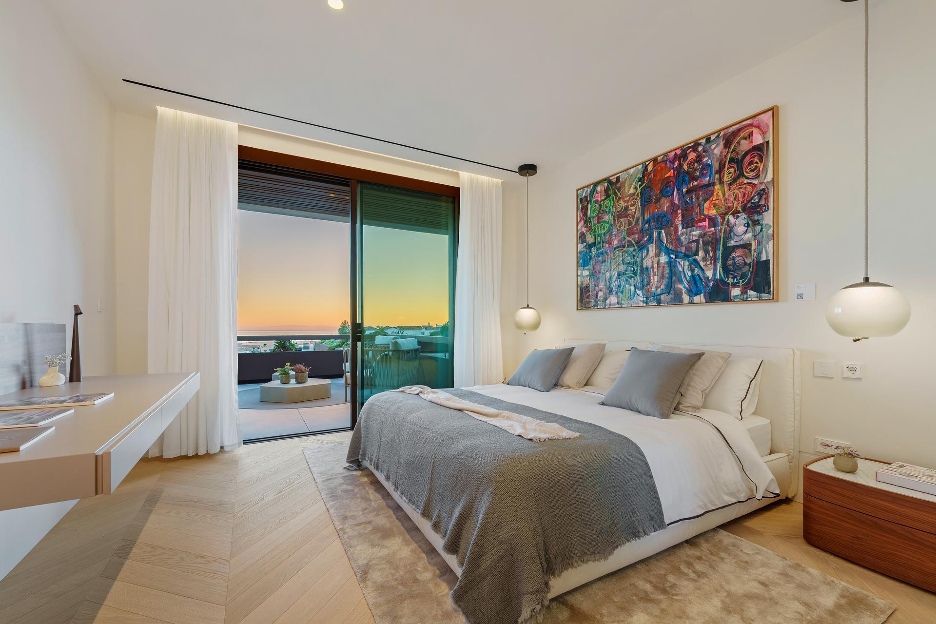 Side elevation and planted boundary in new-build villa, La Quinta, Benahavis
