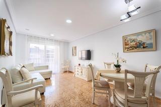 Open-plan living area with terrace access in 4-bedroom apartment, Playa del Cura