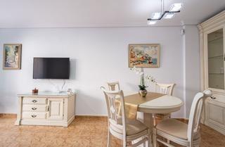 Bathroom in 4-bedroom apartment, Playa del Cura, Torrevieja