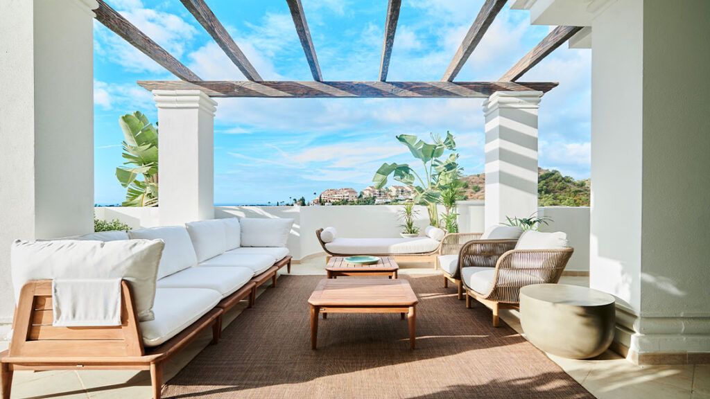 Garden and pool surrounds at new-build complex, La Cerquilla