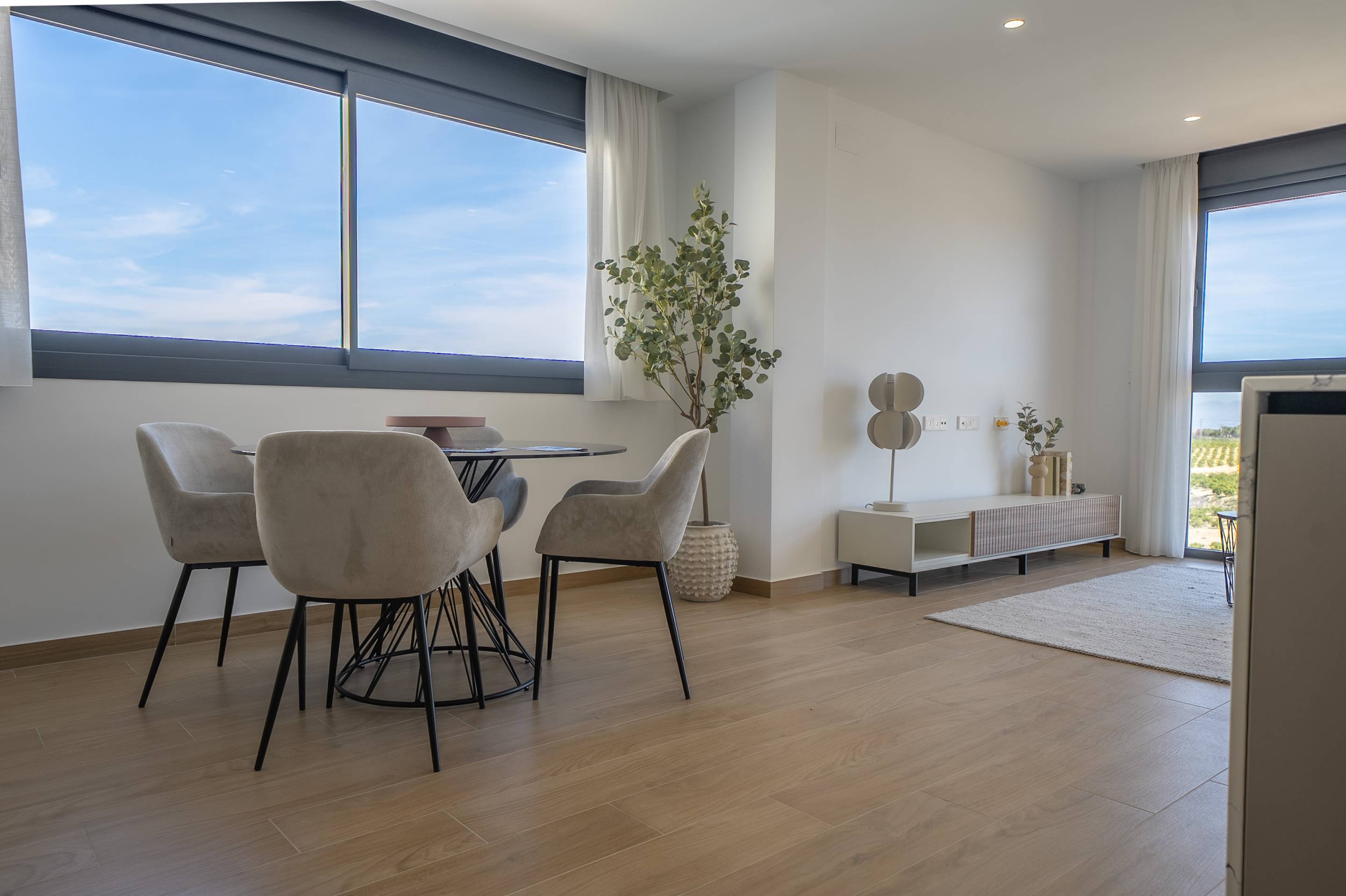 180m2 plot and ground-floor outdoor area in new-build townhouse, Algorfa