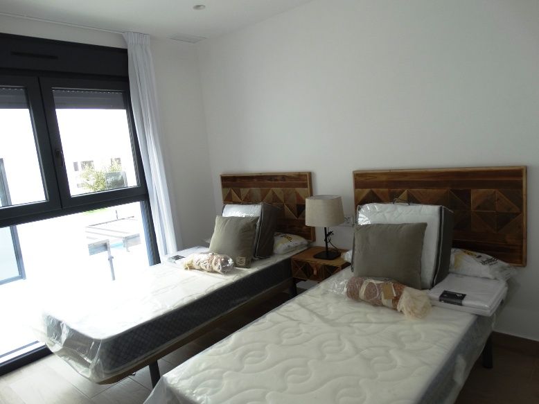 Kitchen countertop and appliances in new-build townhouse, Zona Pueblo, Pilar De La Horadada