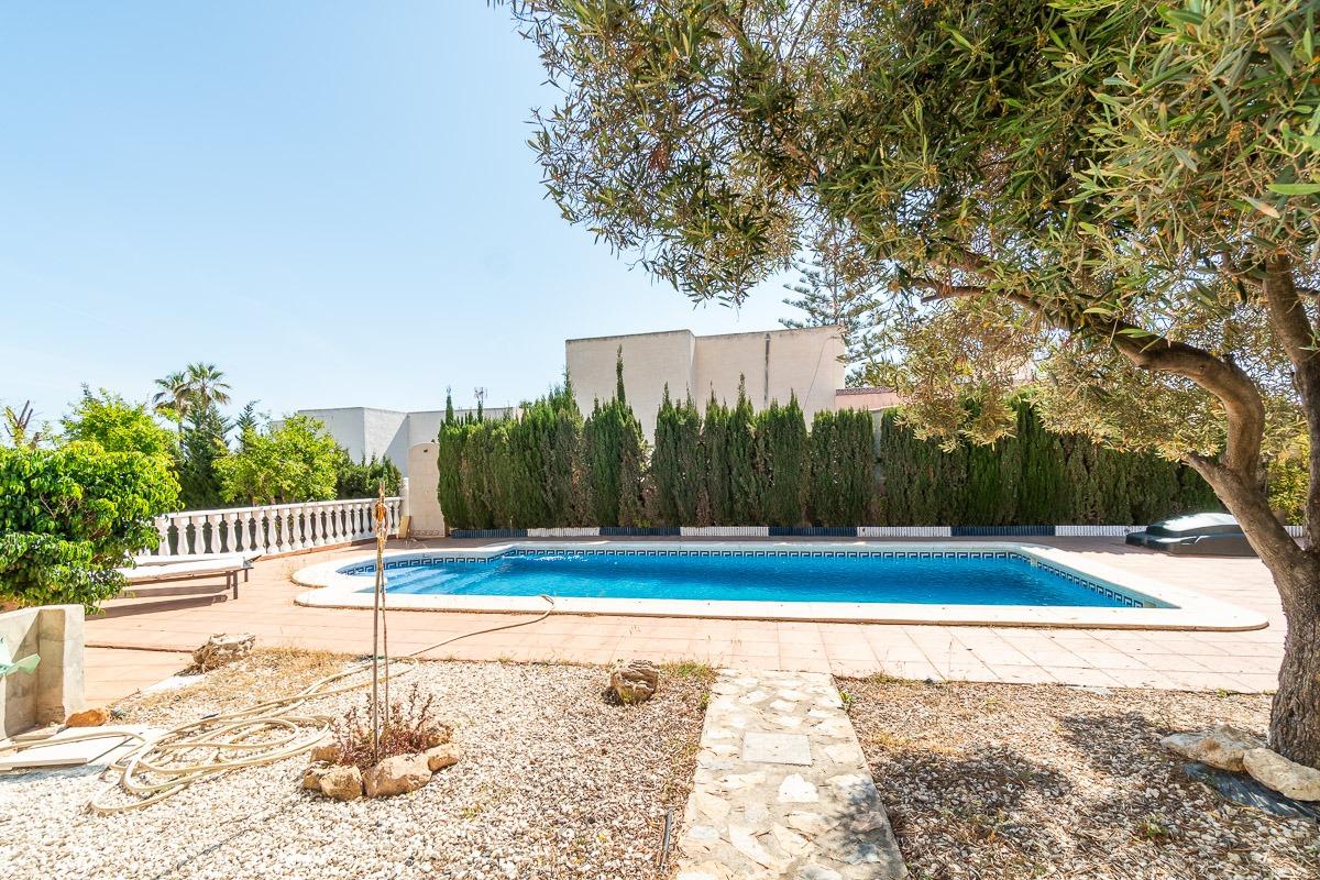 Laundry or utility room in villa, La Mata, Torrevieja