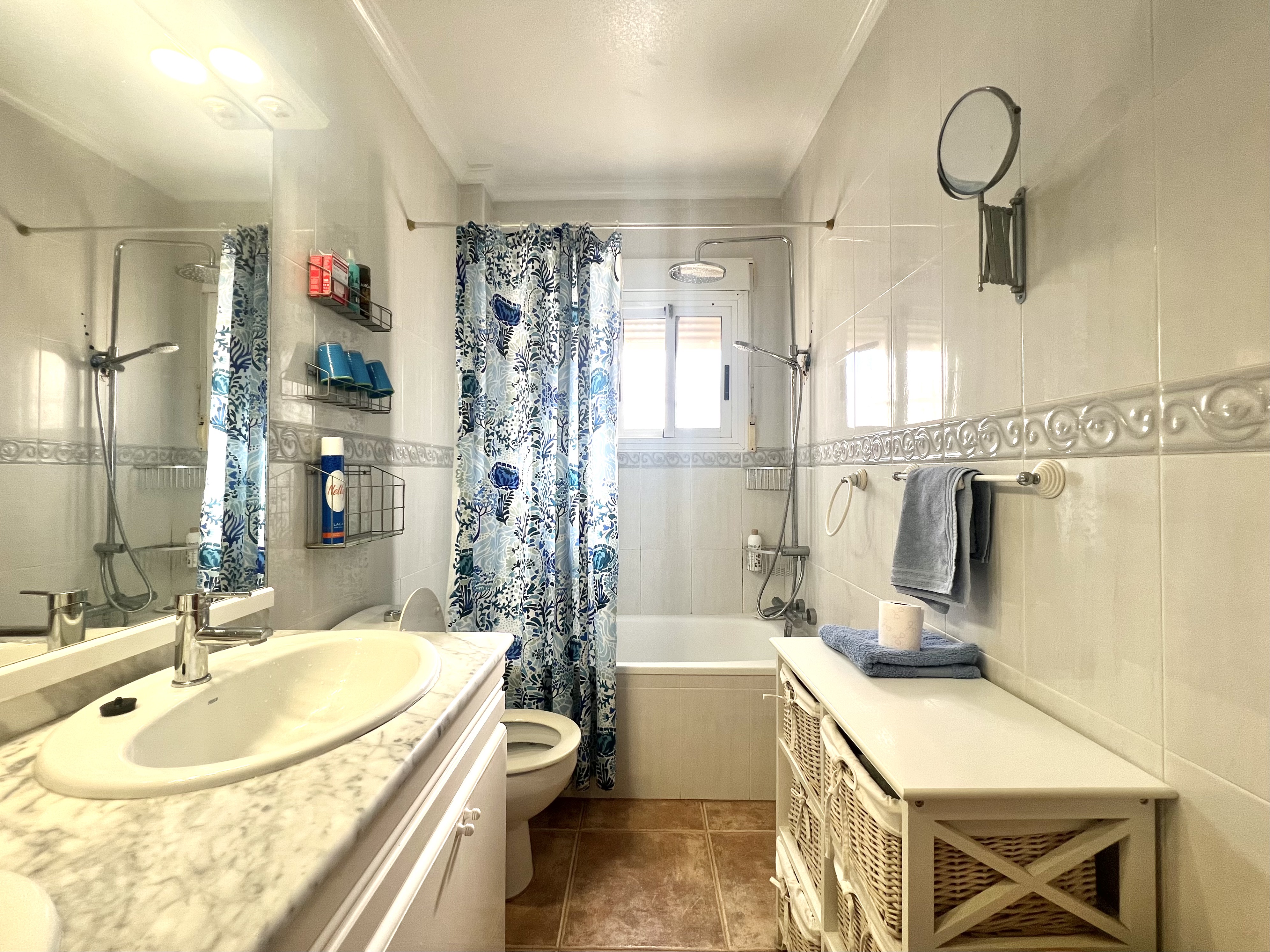 300, La Campana