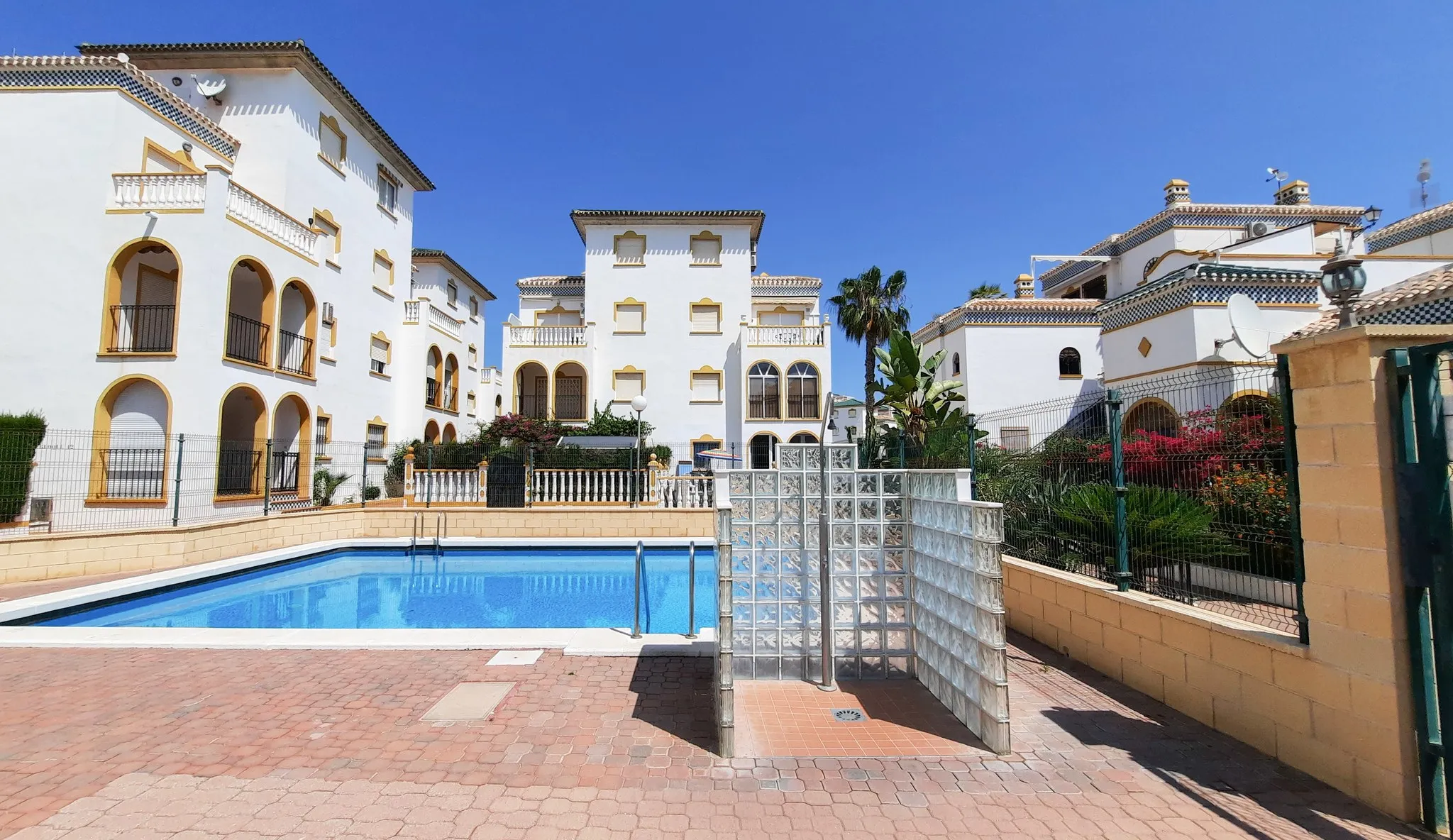 414, Mimosas