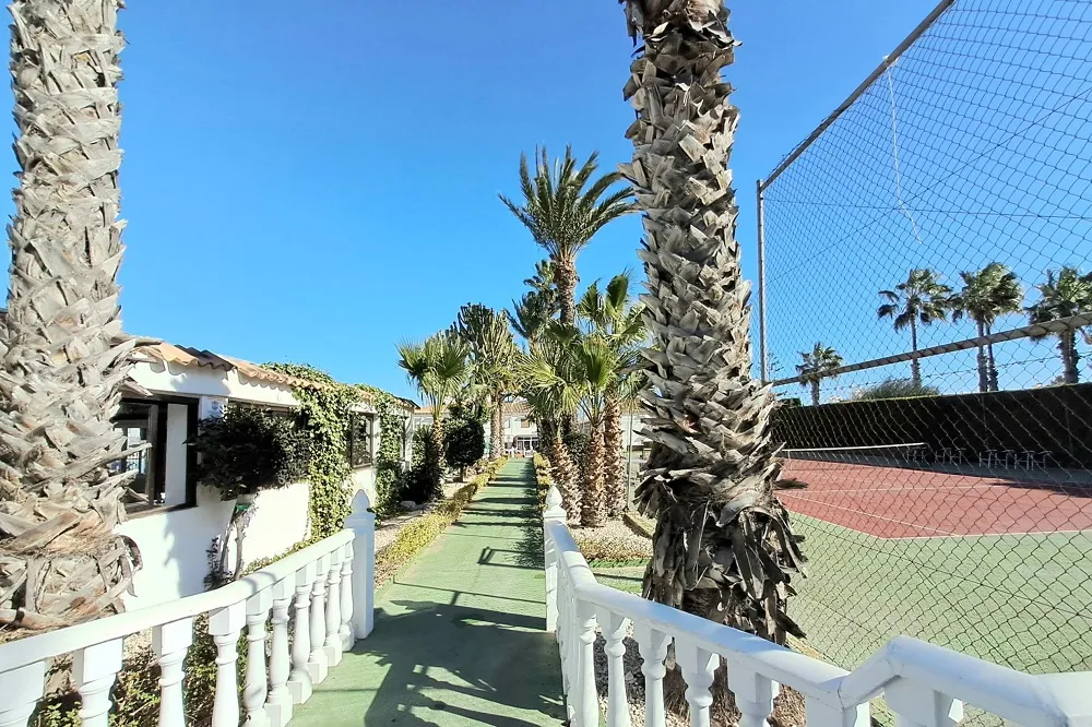 421, Lago Jardin